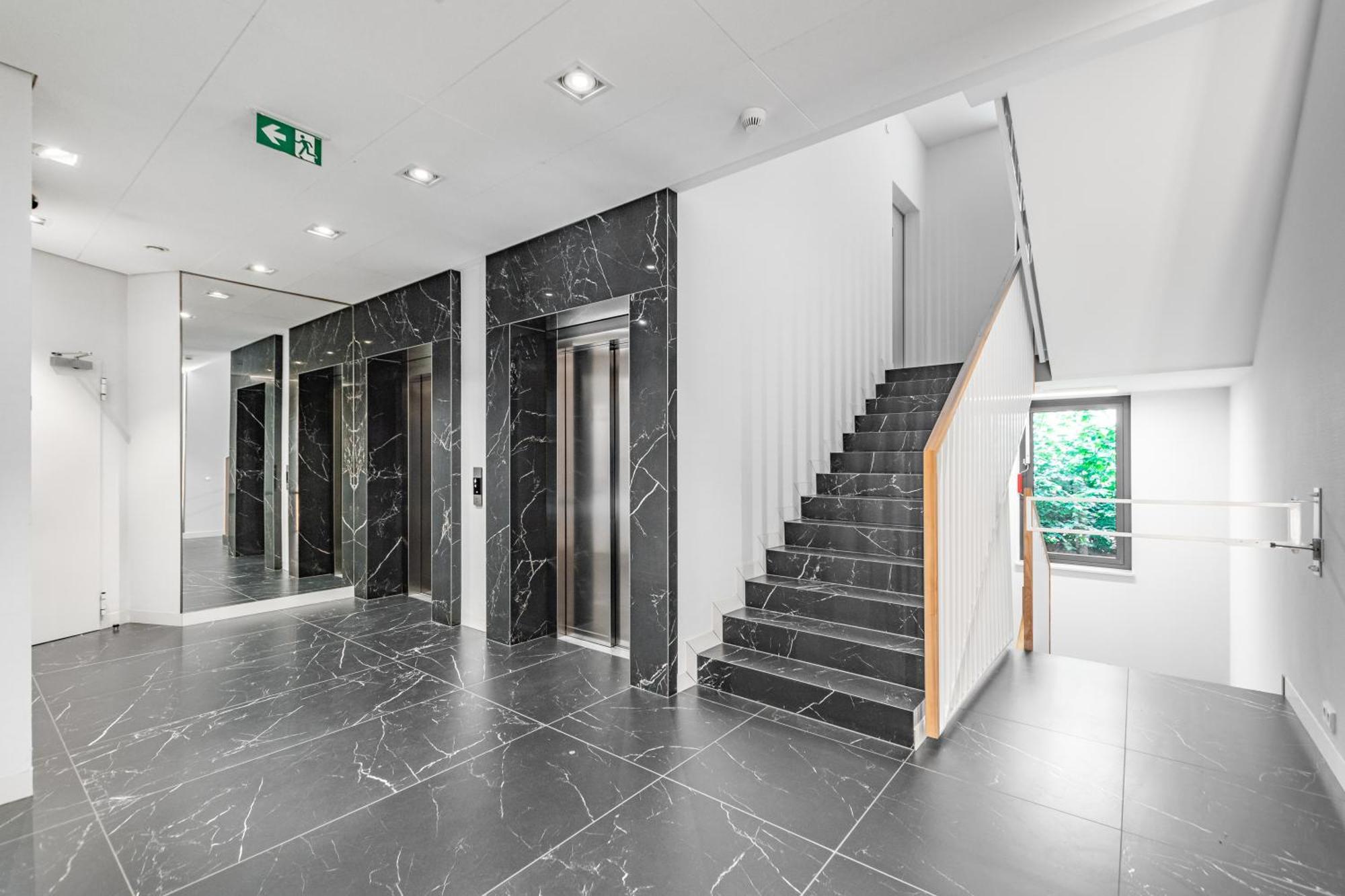 Apartament Solidarnosci By Your Freedom Varşovia Exterior foto